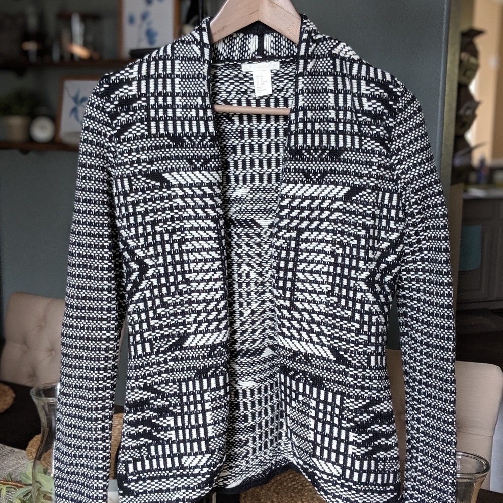 NWOT Black & White Patterned Blazer (xs)